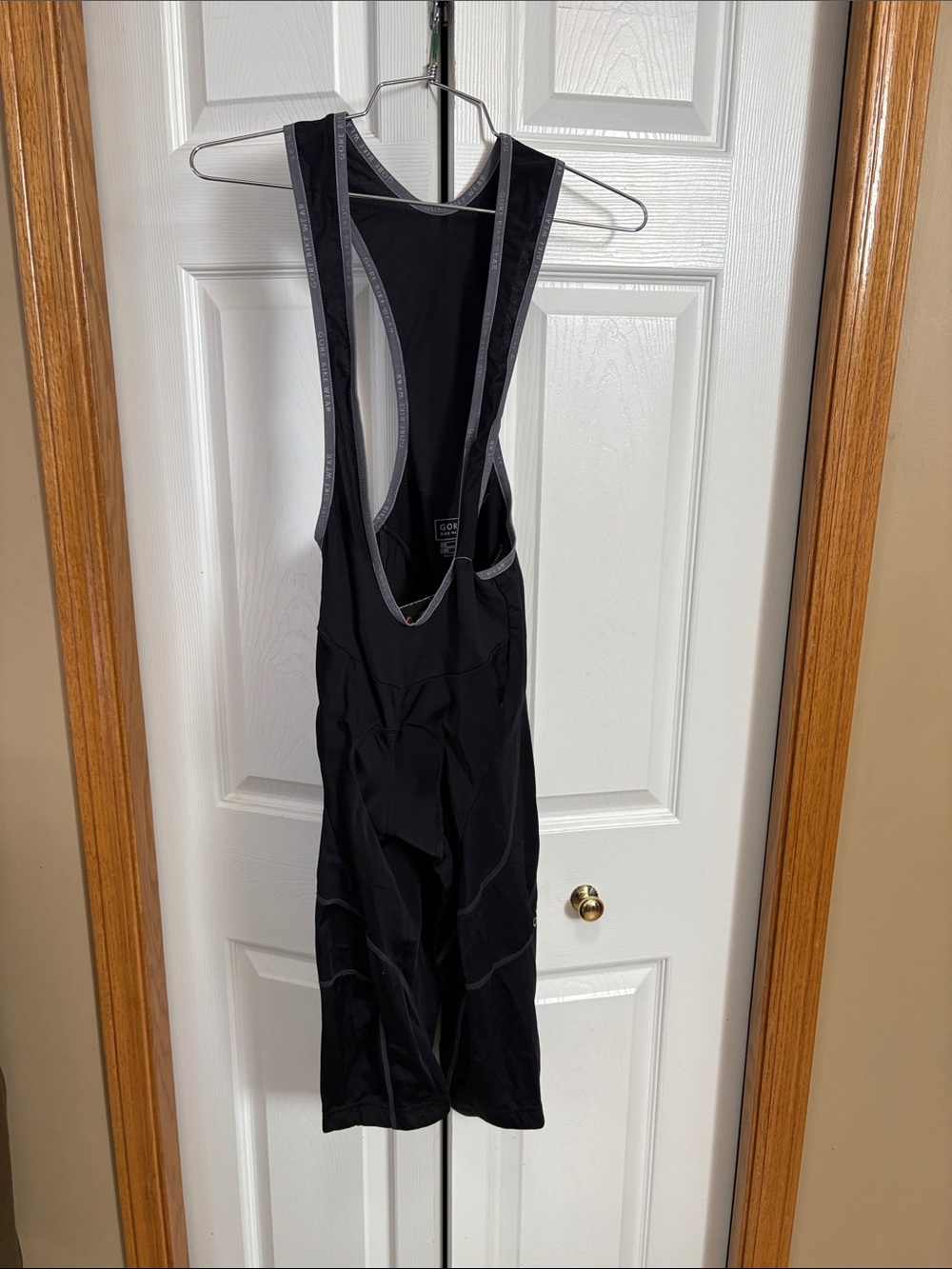 Men’s 3/4 bib style bike shorts+